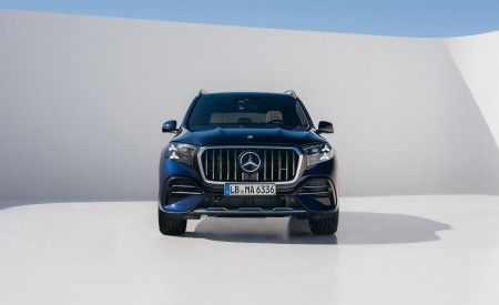 2027 Mercedes-AMG GLS 63 4Matic+ Front Wallpaper 450x275 (13)