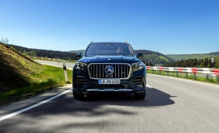2027 Mercedes-AMG GLS 63 4Matic+ Front Wallpaper 450x275 (8)