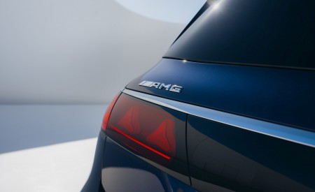 2027 Mercedes-AMG GLS 63 4Matic+ Tail Light Wallpaper 450x275 (34)
