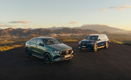 2027 Mercedes-AMG GLS 63 4Matic+ Wallpaper 450x275 (11)