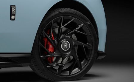 2027 Rolls-Royce Spectre Black Badge Series II Wheel Wallpaper 450x275 (7)