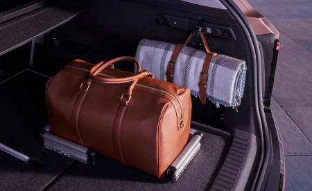 2027 Skoda Peaq Trunk Wallpaper 450x275 (31)