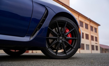 2027 Toyota GR86 Premium Wheel Wallpapers 450x275 (8)