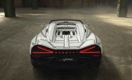 2026 Bugatti W16 Mistral Blanc Eternel Rear Wallpaper 450x275 (3)
