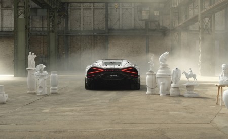 2026 Bugatti W16 Mistral Blanc Eternel Rear Wallpaper 450x275 (6)