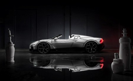 2026 Bugatti W16 Mistral Blanc Eternel Side Wallpaper 450x275 (11)
