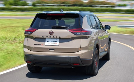 2026 Nissan X-Trail Rock Creek Rear Wallpaper 450x275 (4)