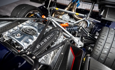 2026 Pagani Huayra 70 Derecho Engine Wallpaper 450x275 (9)