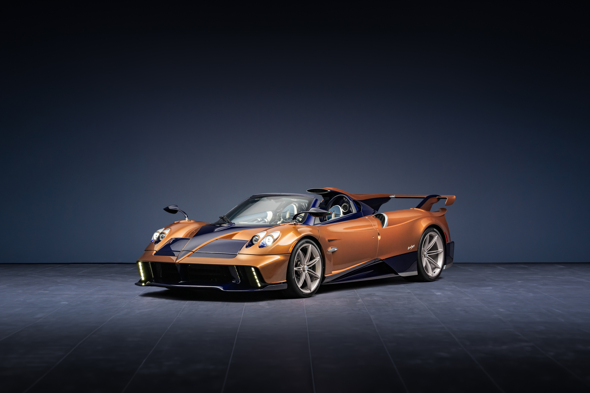 Download 2026 Pagani Huayra 70 Derecho car wallpapers in HD and 4K for your desktop, phone or tablet.