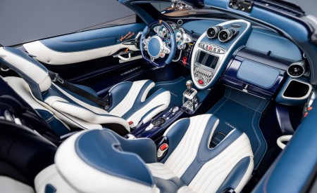 2026 Pagani Huayra 70 Derecho Interior Cockpit Wallpaper 450x275 (11)
