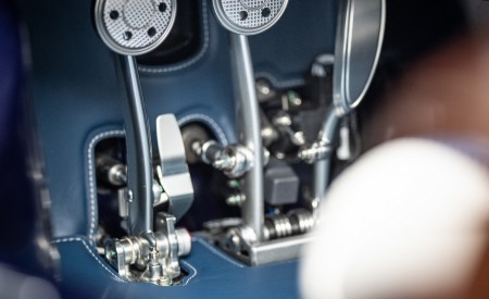 2026 Pagani Huayra 70 Derecho Interior Pedal Wallpaper 450x275 (16)