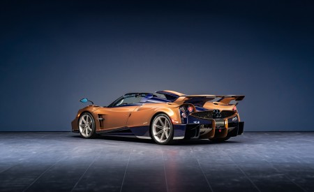 2026 Pagani Huayra 70 Derecho Rear Three-Quarter Wallpaper 450x275 (3)