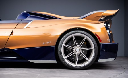 2026 Pagani Huayra 70 Derecho Wheel Wallpaper 450x275 (7)
