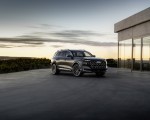 2027 Audi SQ9 Front Three-Quarter HD Wallpaper 150x120 (5)