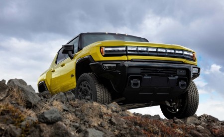 2027 GMC Hummer EV Icon 25 Off-Road Wallpaper 450x275 (10)