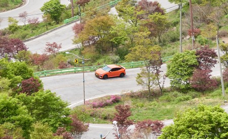 2027 Genesis GV60 Magma Side Wallpaper 450x275 (10)
