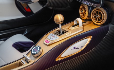 2027 Hennessey Venom F5-M Central Console Wallpaper 450x275 (38)