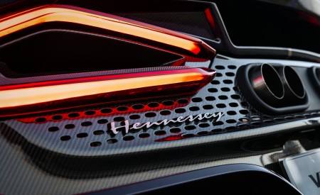 2027 Hennessey Venom F5-M Tail Light Wallpaper 450x275 (30)