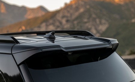 2027 Hyundai Palisade Hybrid Calligraphy Black Ink Edition Detail Wallpaper 450x275 (8)