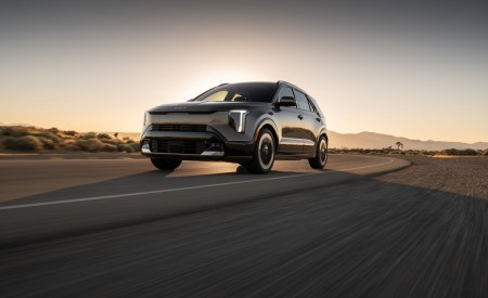 2027 Kia Niro (US-Spec) Front Wallpaper 450x275 (6)