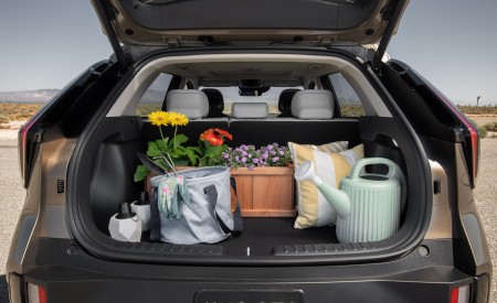 2027 Kia Niro (US-Spec) Trunk Wallpaper 450x275 (19)