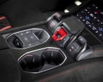 2027 Lamborghini Urus SE Performante Central Console Wallpaper 150x120