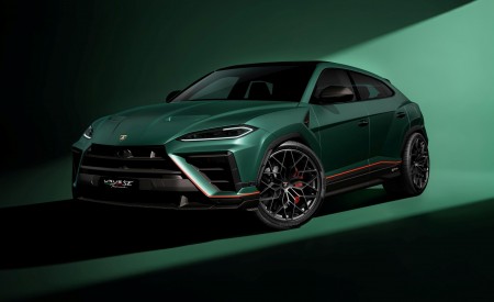 2027 Lamborghini Urus SE Performante Front Three-Quarter Wallpaper 450x275 (39)