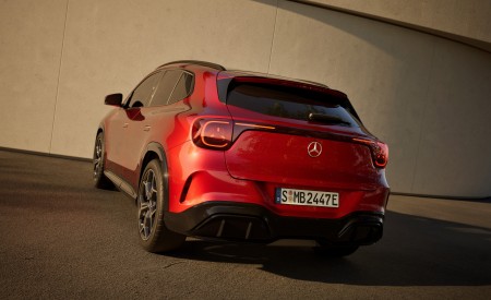 2027 Mercedes-Benz GLA Rear Wallpaper 450x275 (11)