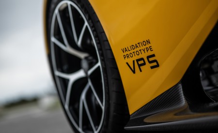 2028 Zenvo Aurora Tur Wheel Wallpaper 450x275 (15)