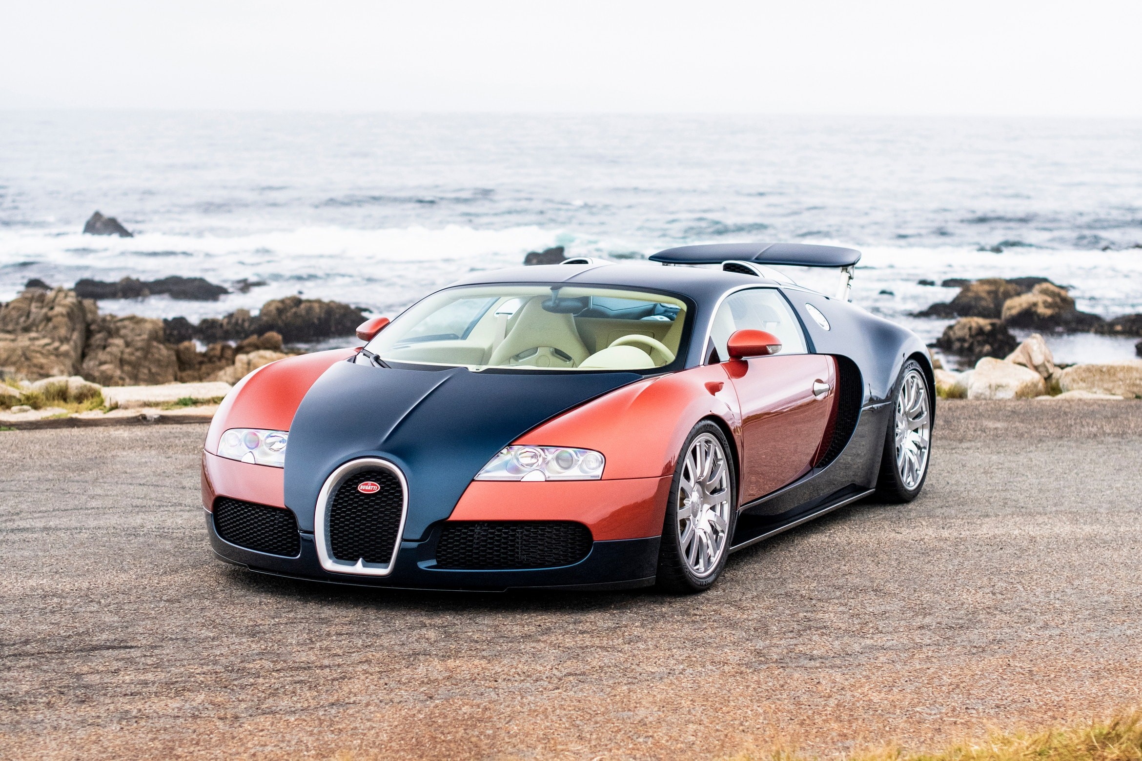 Download free 2026 Bugatti Veyron La Maison Pur Sang 20 Years wallpapers in HD and 4K for your desktop, phone or tablet