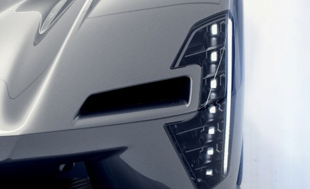 2026 Cadillac V-ONE Concept Headlight Wallpaper 450x275 (5)