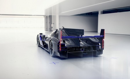 2026 Cadillac V-ONE Concept Rear Three-Quarter Wallpaper 450x275 (3)