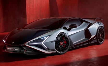 2026 Lamborghini Revuelto SV Front Three-Quarter Wallpaper 450x275 (35)