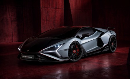 2026 Lamborghini Revuelto SV Front Three-Quarter Wallpaper 450x275 (30)