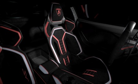 2026 Lamborghini Revuelto SV Interior Seats Wallpaper 450x275 (42)