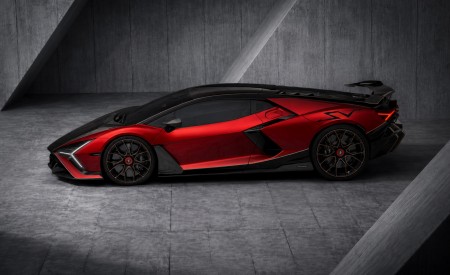 2026 Lamborghini Revuelto SV Side Wallpaper 450x275 (5)