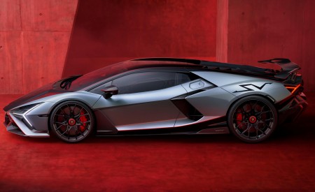 2026 Lamborghini Revuelto SV Side Wallpaper 450x275 (39)