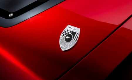 2026 McLaren McL 6GT Concept Badge Wallpaper 450x275 (11)