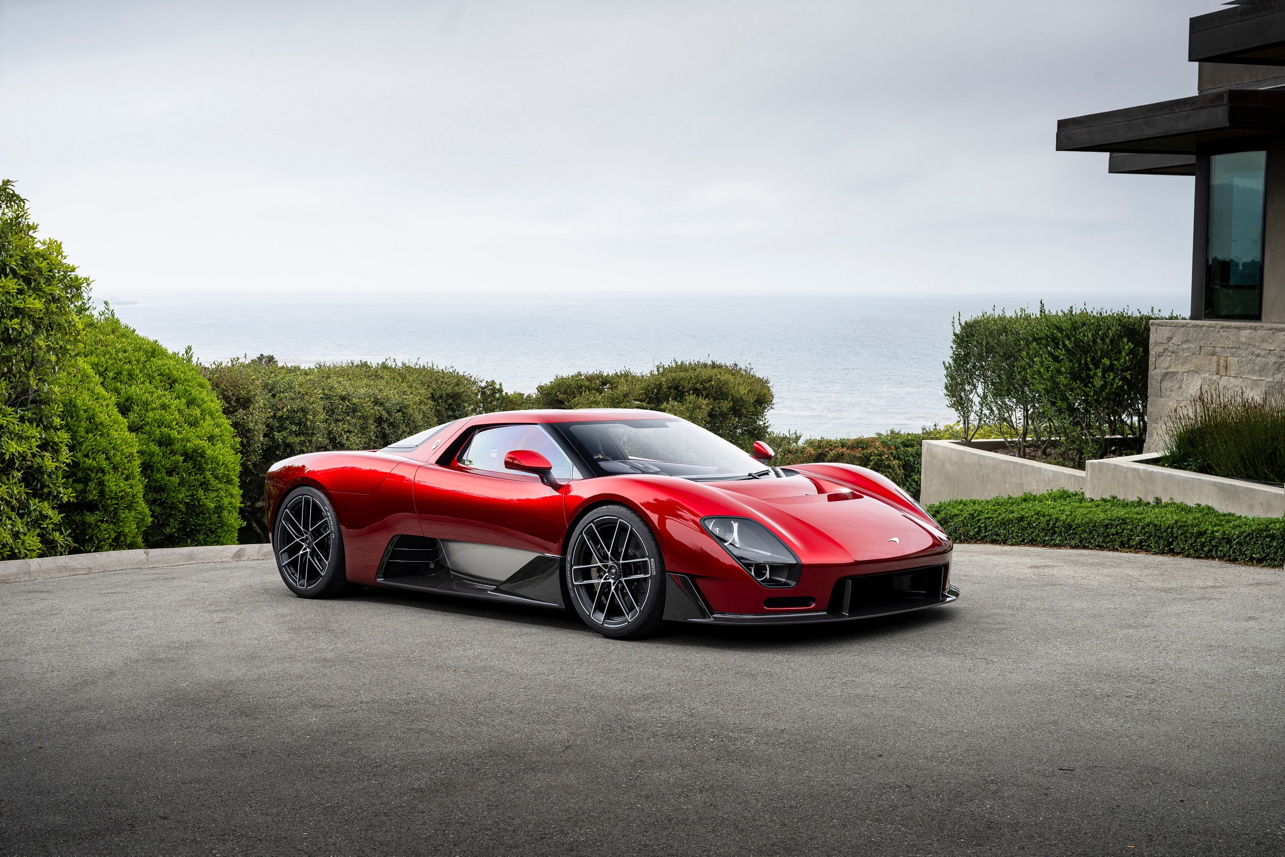 Download free 2026 McLaren McL 6GT Concept wallpapers in HD and 4K for your desktop, phone or tablet