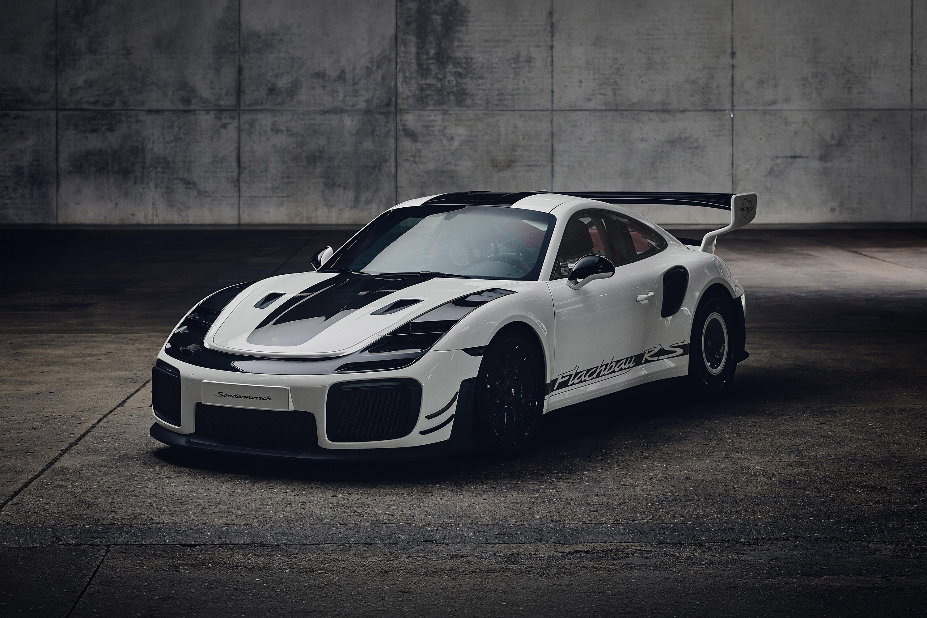 Download free 2026 Porsche Flachbau RS wallpapers in HD and 4K for your desktop, phone or tablet