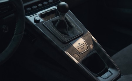 2027 Gemballa Marsien GT Interior Detail Wallpaper 450x275 (19)