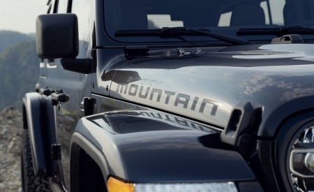 2027 Jeep Wrangler Smoky Mountain Detail Wallpaper 450x275 (7)