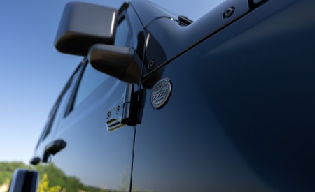 2027 Jeep Wrangler Smoky Mountain Mirror Wallpaper 450x275 (8)