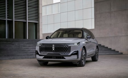 2027 Lincoln Nautilus Reserve Front Three-Quarter Wallpaper 450x275 (2)