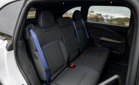 2027 Lucid Gravity GT-S Interior Rear Seats Wallpaper 450x275 (25)