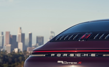 2027 Porsche 911 Carrera S with MT Package Tail Light Wallpaper 450x275 (12)