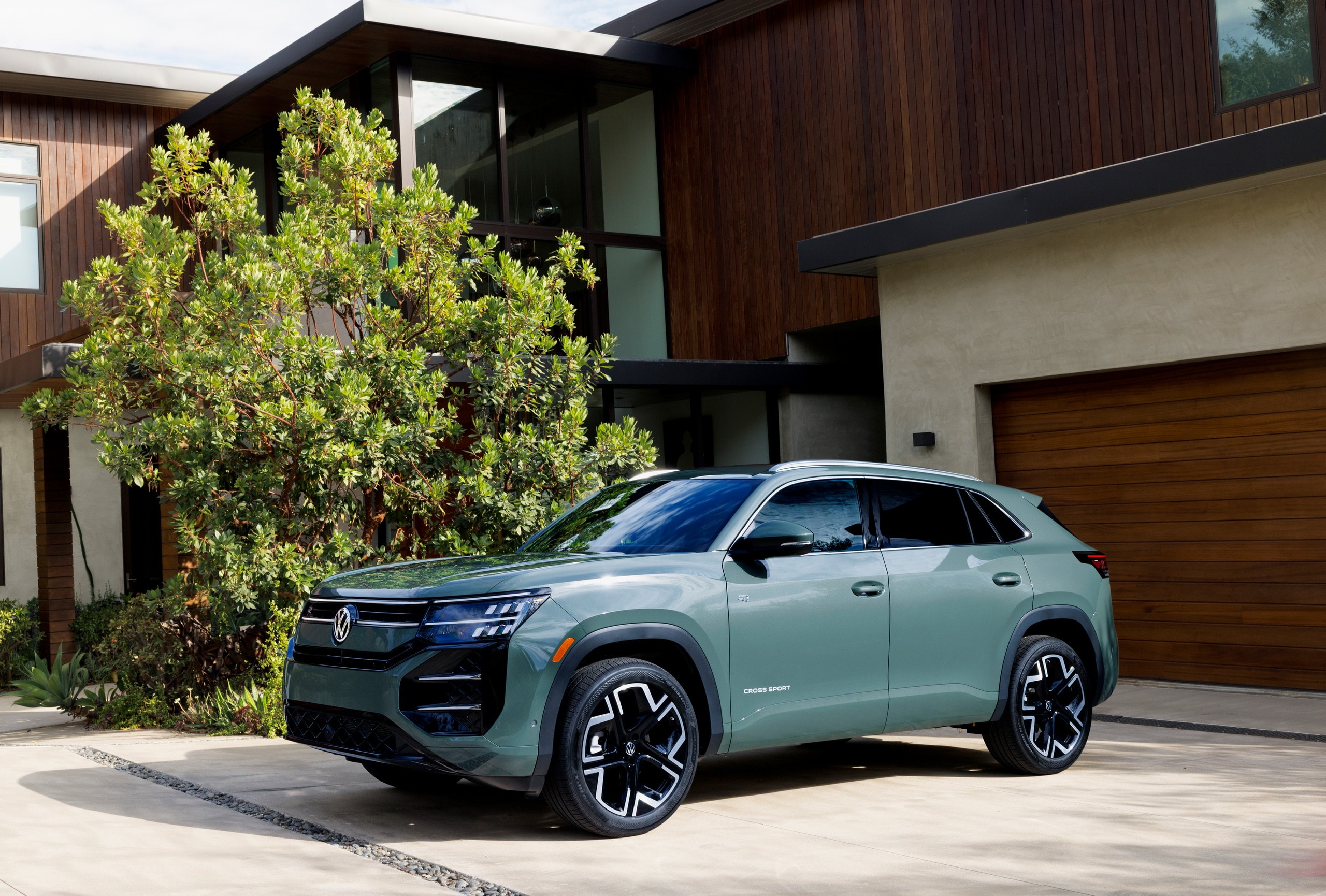 Download free 2027 Volkswagen Atlas Cross Sport wallpapers in HD and 4K for your desktop, phone or tablet